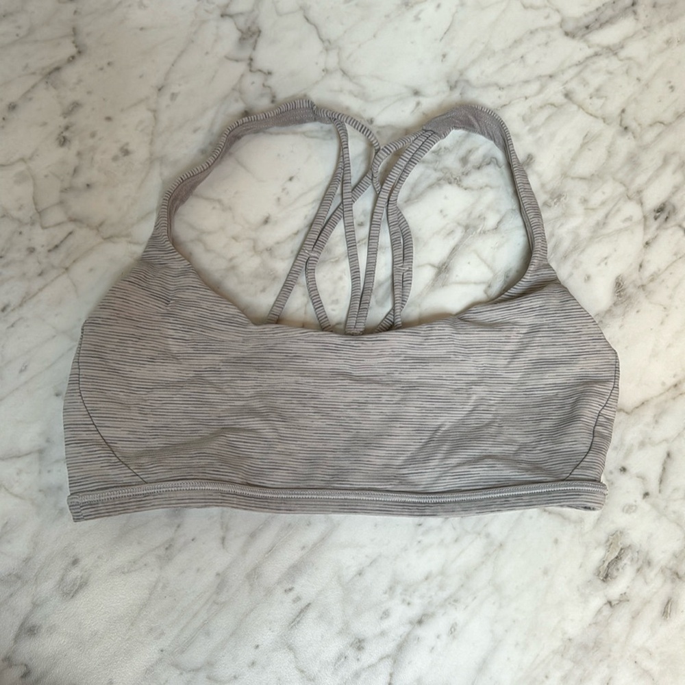 Lululemon sports bra grey